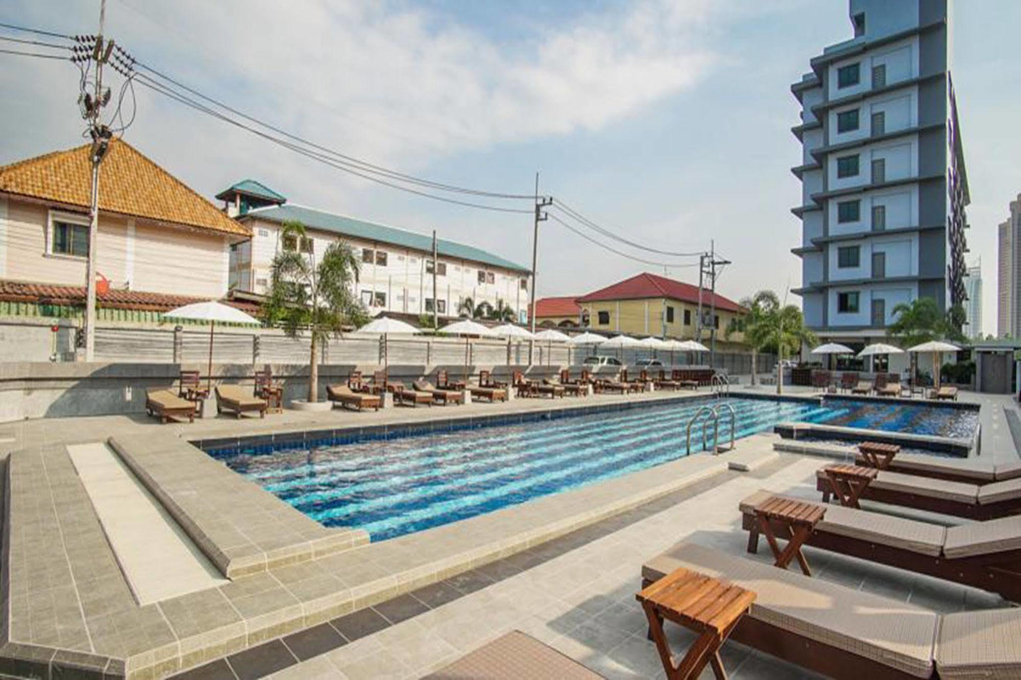 Carunda Hotel Ban Nong Hin  Buitenkant foto
